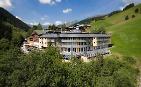 Hotel Residenz Hochalm - SKI IN -SKI OUT